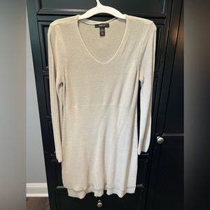 Women long sleeve sweater dress, worn one time.